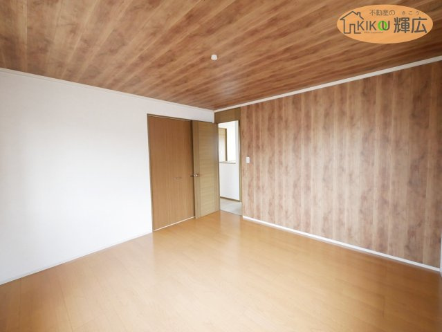 【洋室】 | 加古川市平岡町西谷　中古戸建