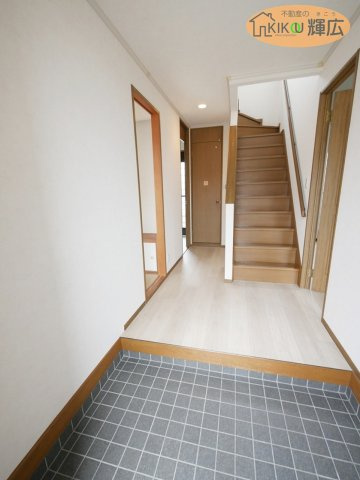 【玄関】 | 加古川市平岡町西谷　中古戸建