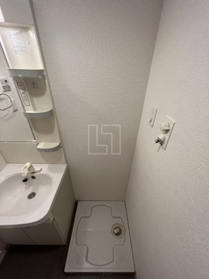 【洗面所】 | グランルージュ中之島南 | グランルージュ中之島南　室内洗濯機置き場