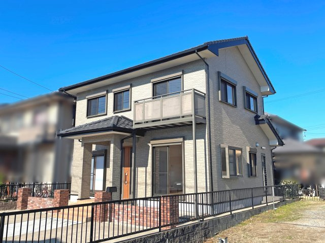 【外観】 | 三重郡菰野町大字竹成 | 内外装リフォーム済　南面道路で日当たり良好