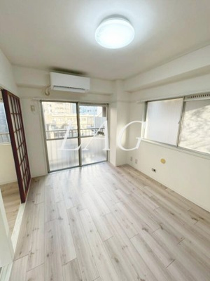 【居間・リビング】 | メゾン金子 | 洋室のお部屋です。