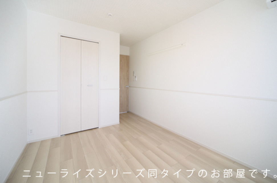 パルミエＡの洋室