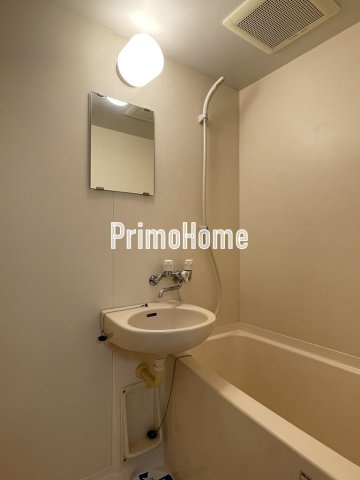 スカイコート神田の浴室