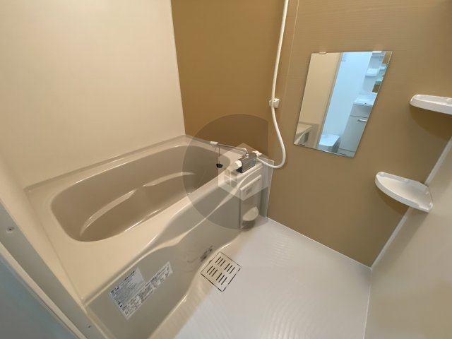 フジパレス俊徳道イーストの浴室