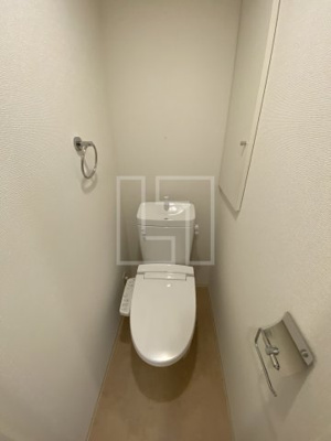 【トイレ】 | セレニテ心斎橋グランデ | セレニテ心斎橋グランデ　温水洗浄便座