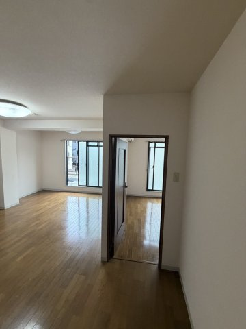 【居間・リビング】 | 白蘭マンション