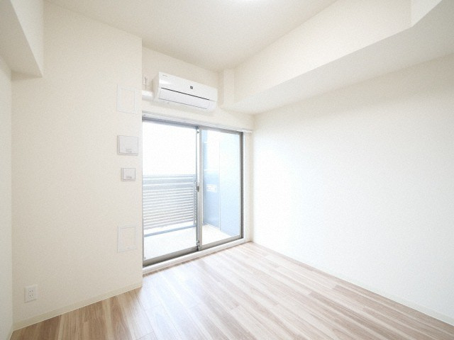 プレサンスブルーム東三国の居間・リビング