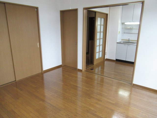 サンロード松山の洋室|302号室のサンプル写真となります