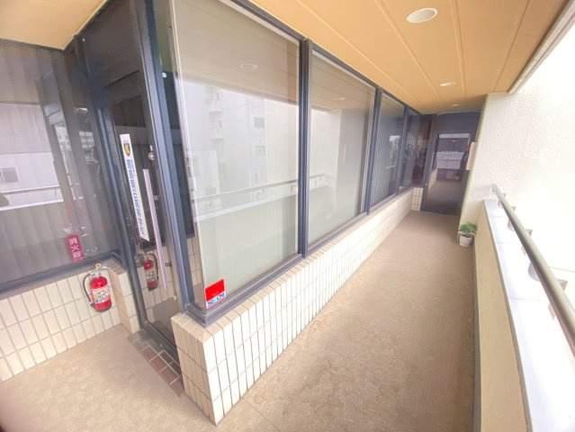 明大寺町 丸勝ビルの外観