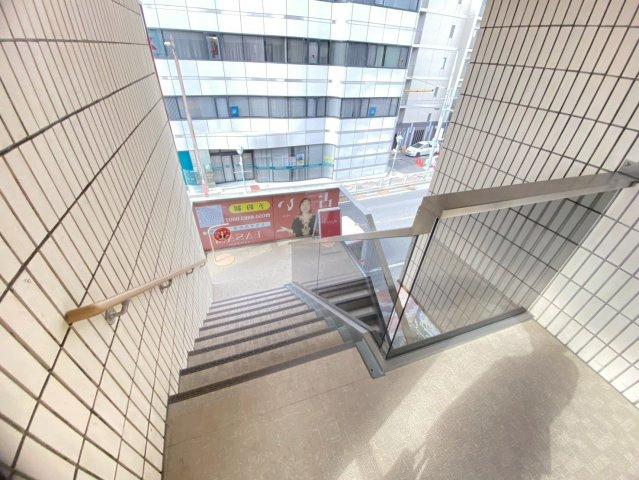 明大寺町 丸勝ビルの外観