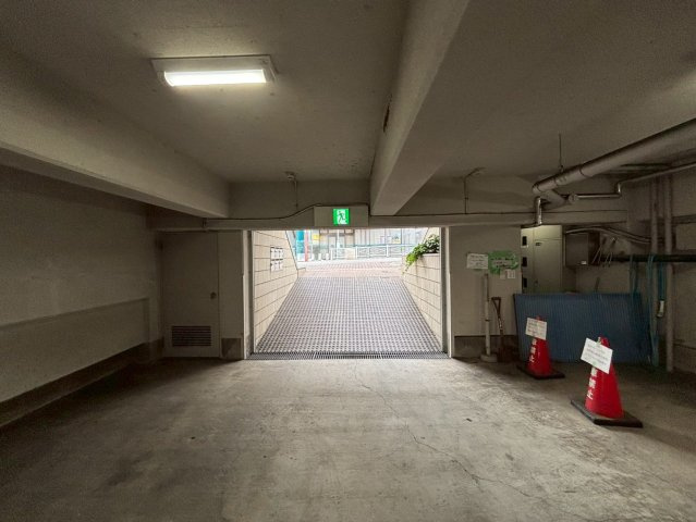 明大寺町 丸勝ビルの外観