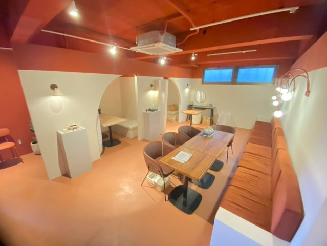 明大寺町 丸勝ビルの内装