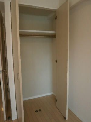 カスタリア神保町の収納