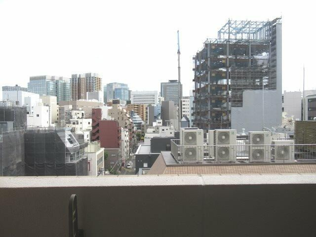 カスタリア神保町のバルコニー