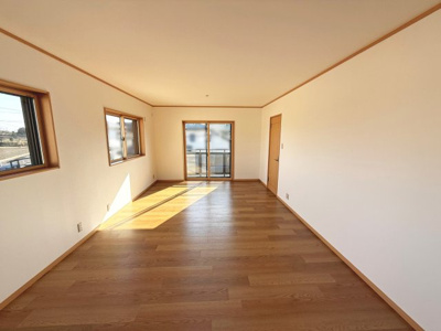 【洋室】 | 三重郡菰野町大字竹成　4LDK