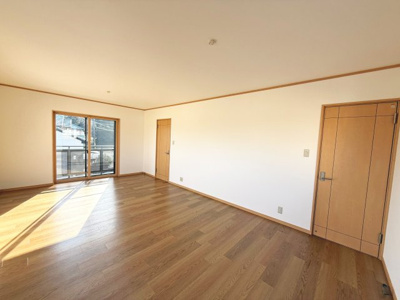 【洋室】 | 三重郡菰野町大字竹成　4LDK