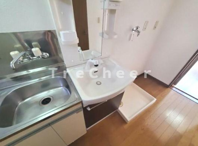 【洗面所】 | シャンドフルール