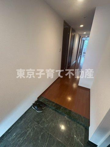 パークハウス白山御殿町の玄関