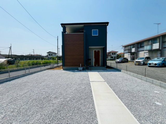【Livele Garden】　古河市大山　第３　全2邸の前面道路含む現地写真|カースペース3台駐車可能♪
2026年5月撮影