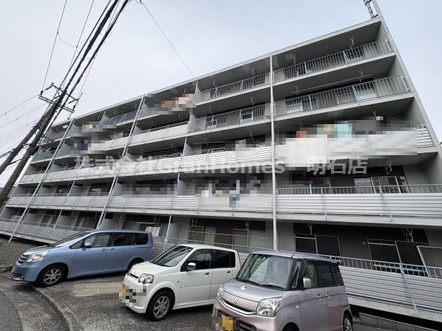 カロンズ鈴蘭台北町の外観