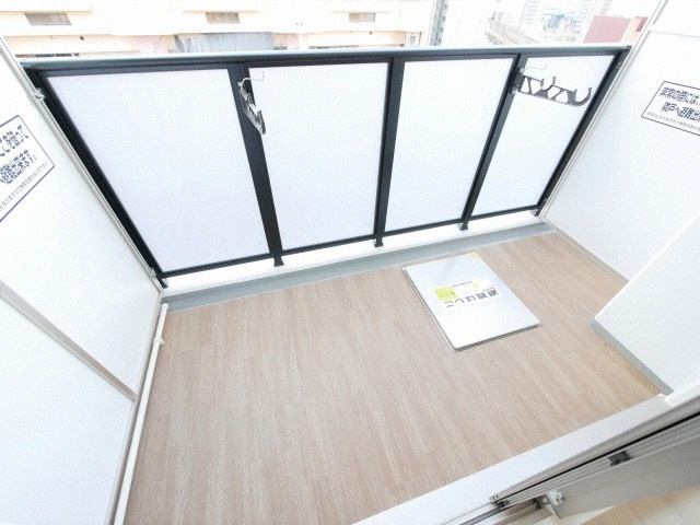 エステムコート難波サウスプレイスⅥラグジーのバルコニー