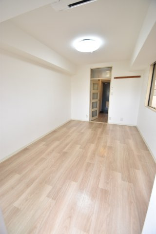 大阪市城東区野江１丁目の賃貸マンションのロビー
