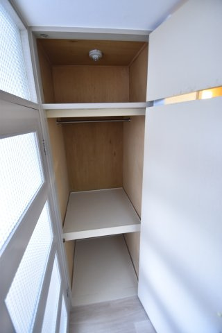 大阪市城東区野江１丁目の賃貸マンションの収納