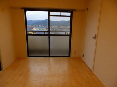 【洋室】 | レジデンス内田