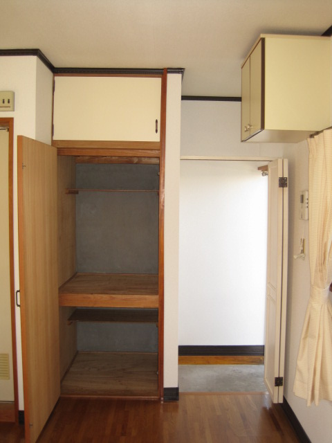 宮野ハイツの収納