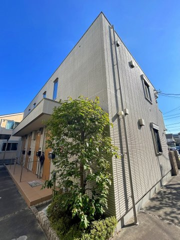 メゾン善福寺８１のエントランス