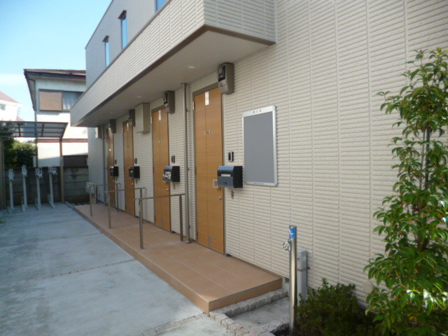 メゾン善福寺８１のエントランス|★玄関入口★
