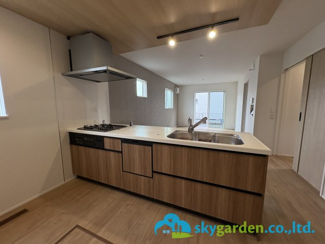 茅ヶ崎市萩園 第１期 ２号棟のキッチン|食洗機付いてます