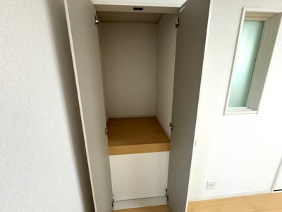 【収納】 | 紫野上築山町貸家