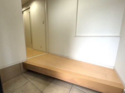 【玄関】 | 紫野上築山町貸家