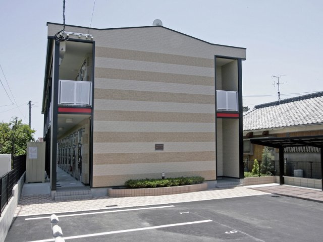 レオパレスレジデンス城ヶ崎の外観|画像1