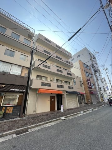 野村ビルの外観