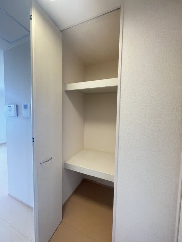 エガールの内装