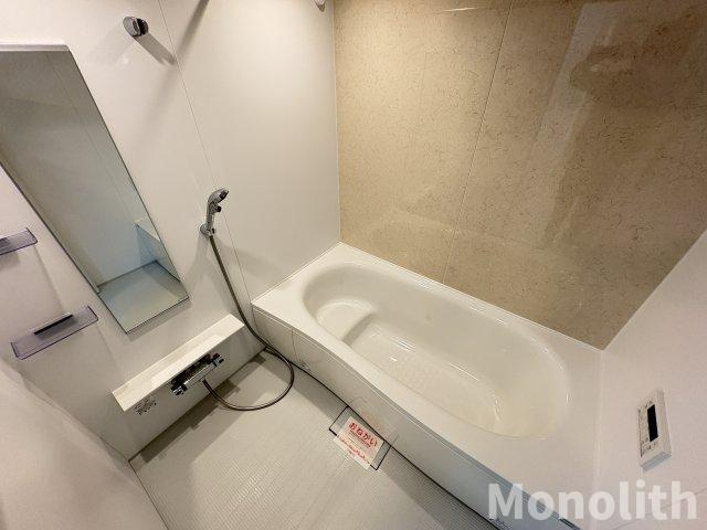 エルミタージュ泉ヶ丘の浴室