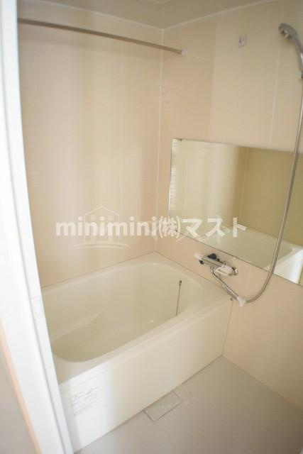 ブリリアン夕陽丘の浴室