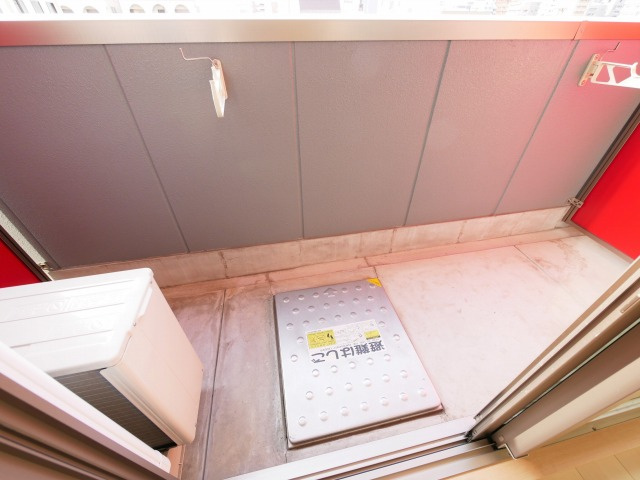 グランパシフィック恵美須西のバルコニー