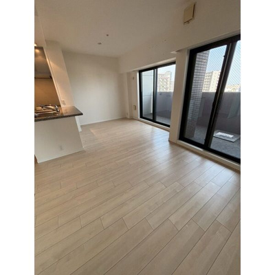 【居間・リビング】 | サムティグランツ神戸