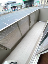 【バルコニー】