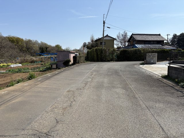 【前面道路含む現地写真】 | 比企郡滑川町大字羽尾　中古戸建
