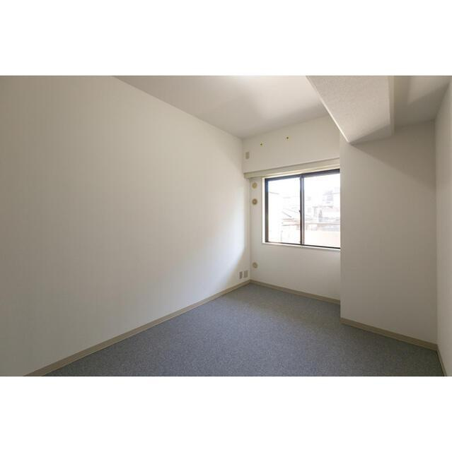 コスモ柏２の寝室|開放的な寝室です