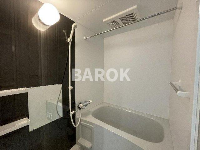 FS GARAGE小戸の浴室