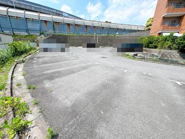 【駐車場】 | レジデンス吉川2号棟