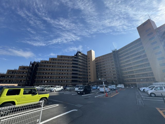 -三丁目不動産-　ダイアパレス本庄　工事の駐車場