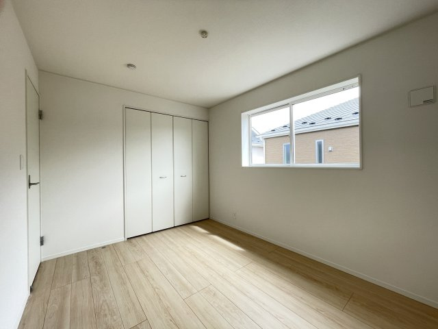 八戸市糠塚第4ｰ1号棟の洋室