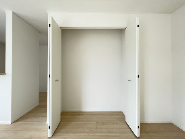 八戸市糠塚第4ｰ1号棟の収納