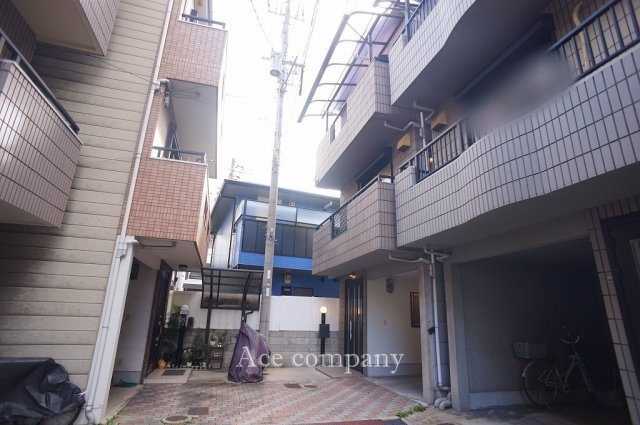 【前面道路含む現地写真】 | 東大阪市御厨栄町2丁目 | お買い物徒歩5分圏内です♪